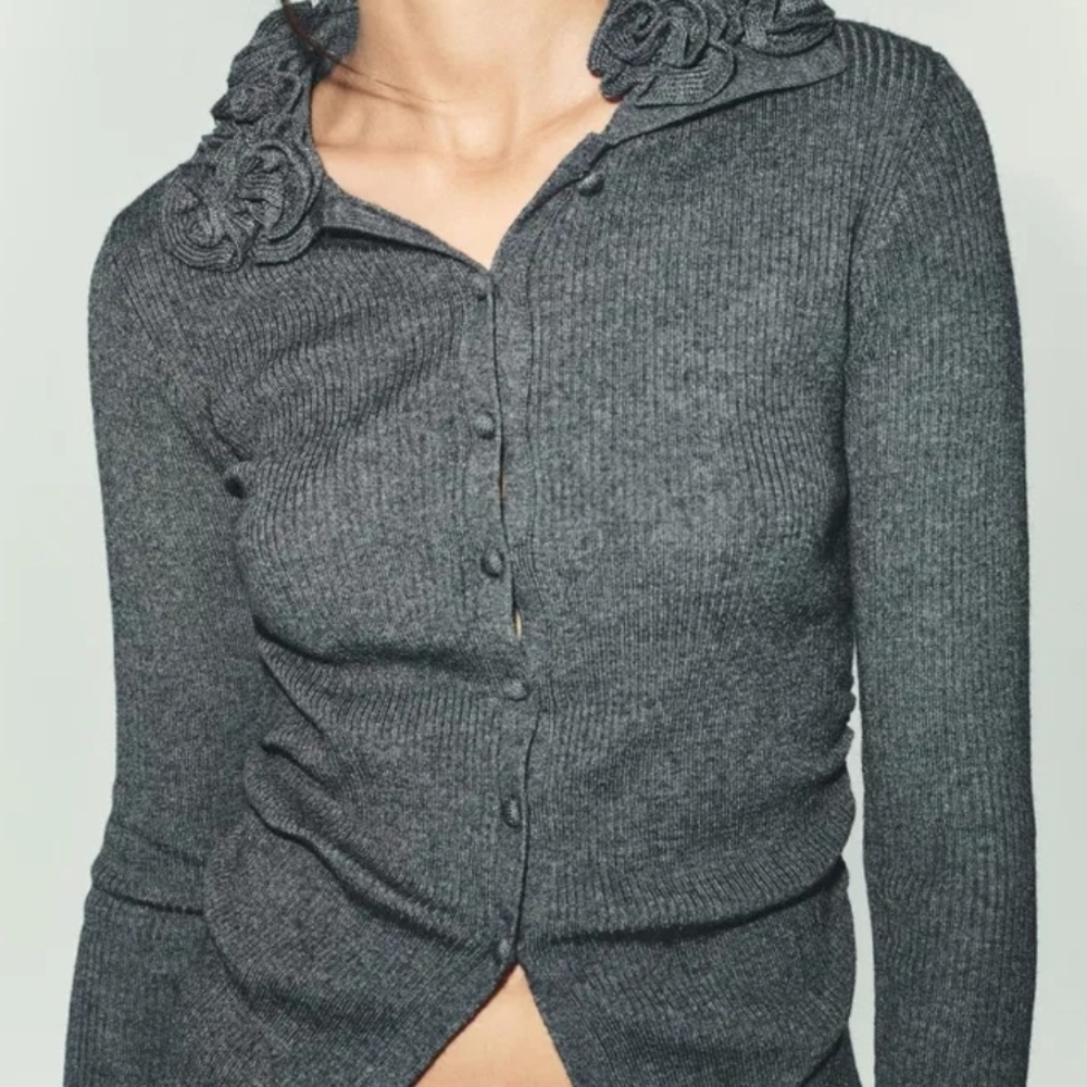 NWT Zara Floral Collared Ribbed Button-Front Wool Blend Cardigan In Gray - S